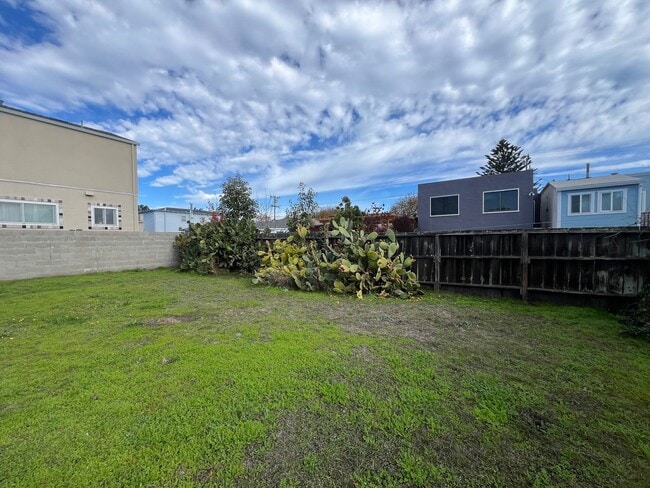 Photo - G1 | 940-942 Easton Avenue Apartment