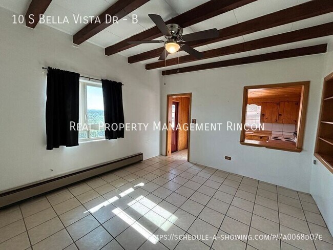 Building Photo - 10 S Bella Vista Dr