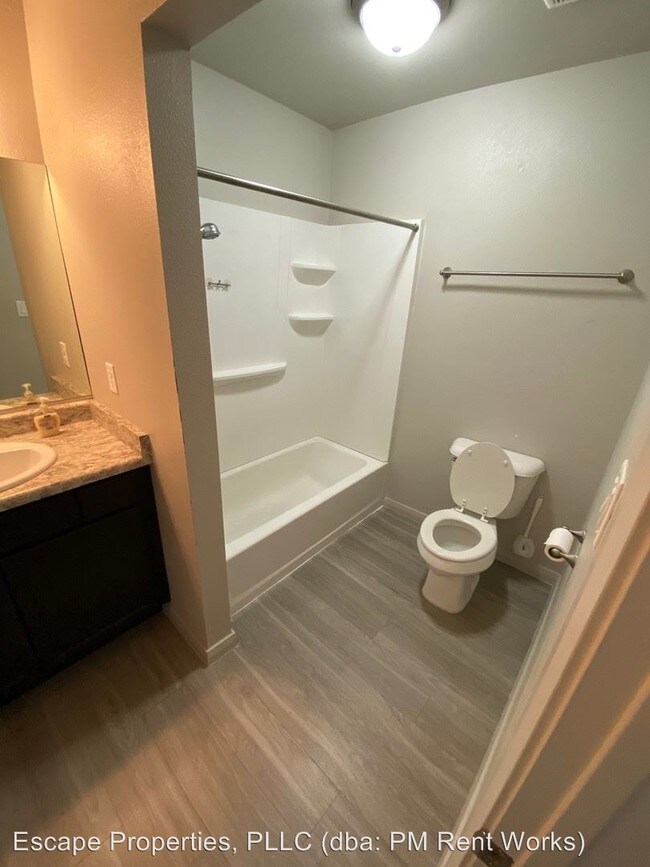Foto del edificio - 3 br, 3 bath House - 175 South 1000 East