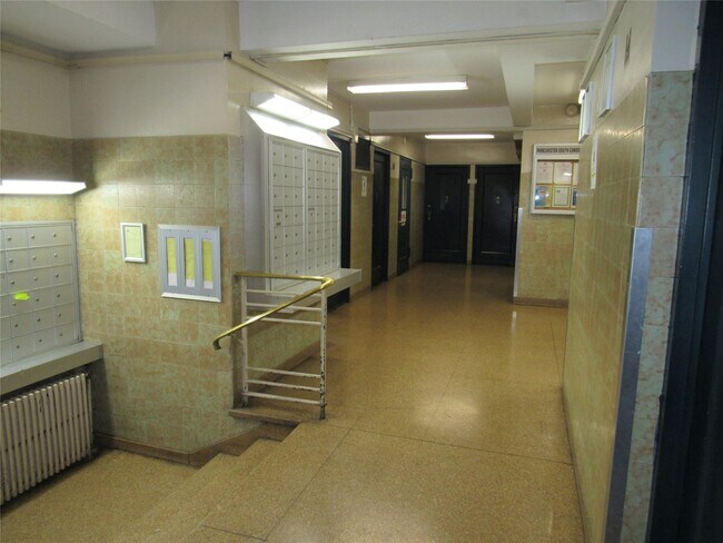 Foto del edificio - 2059 McGraw Ave