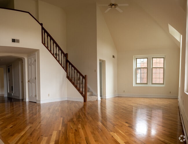 Apartments For Rent in Cleveland OH 3,889 Rentals Page 10