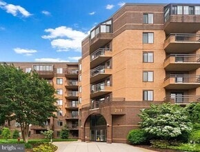 Building Photo - 2111 Wisconsin Ave NW