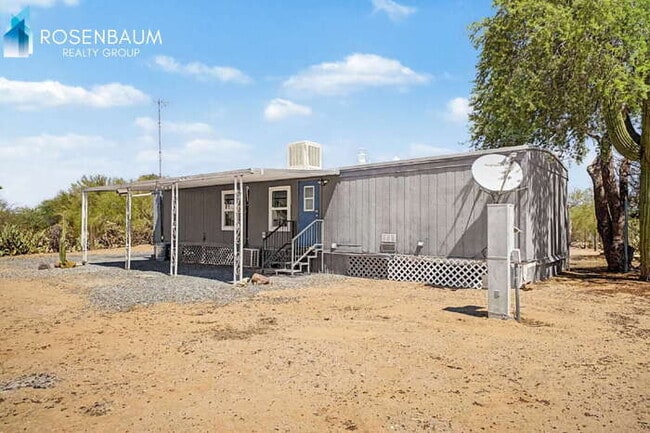 Building Photo - 6525 N Brushtail Ln