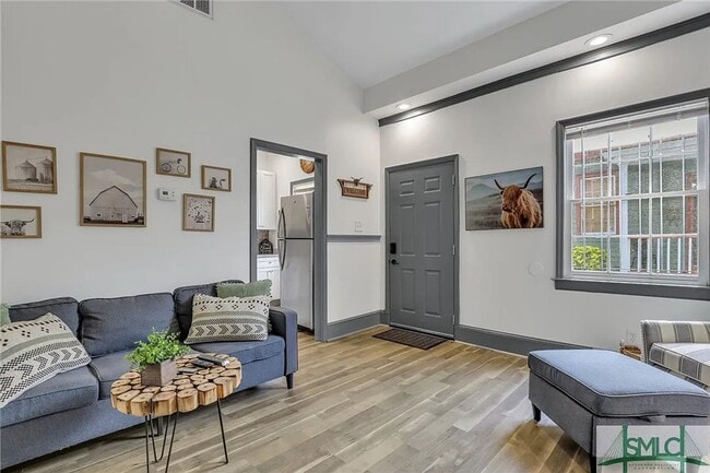 Foto del edificio - 552 E Macon St