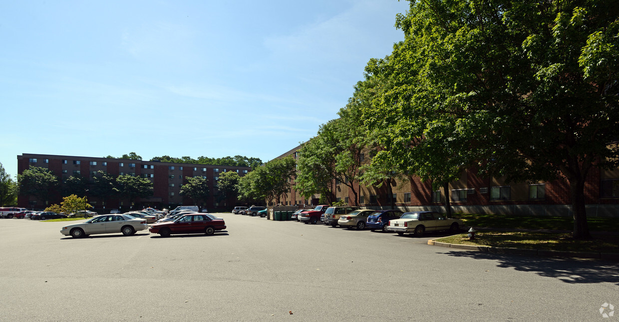 Foto del edificio - Greenwich Village Apartments