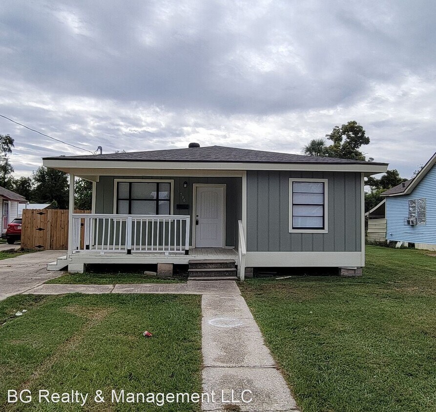 3 br, 2 bath House 1706 Fourth Street House Rental in Lake Charles