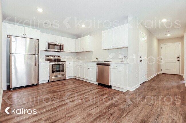 Building Photo - 135 Cottage Grove Rd