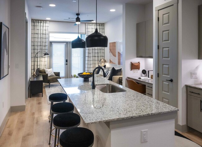 Foto del edificio - 3404 Mindoro Cir