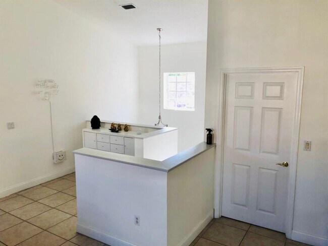 Foto del edificio - 14715 Balgowan Rd