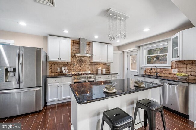 Foto del edificio - 18 Aldwyn Ln