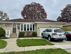Building Photo - 7441 W Mulford St