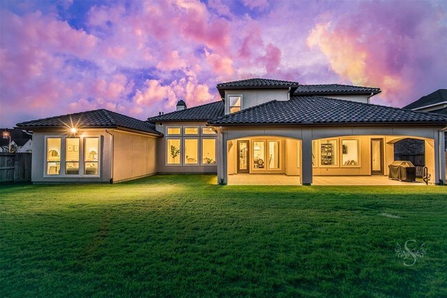 Building Photo - 28519 Hoffman Spring Lane