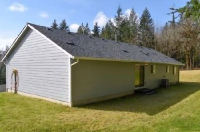 Building Photo - 3 bedroom Rambler off of Agate