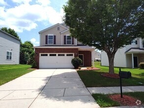 Building Photo - 10426 Grand Fir Rd