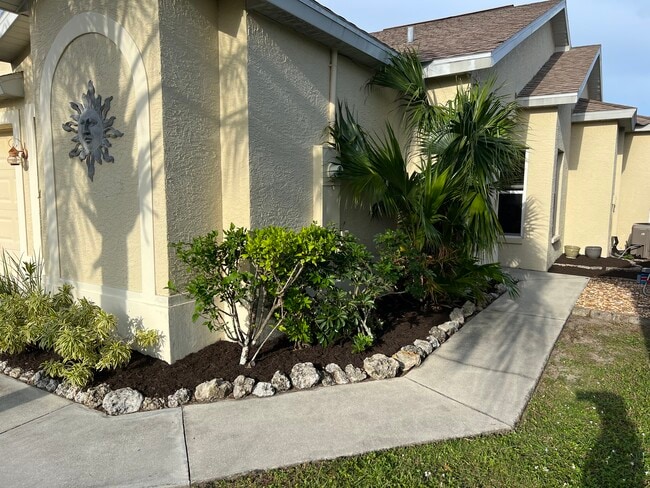 Building Photo - 10709 Pearl Bay Cir