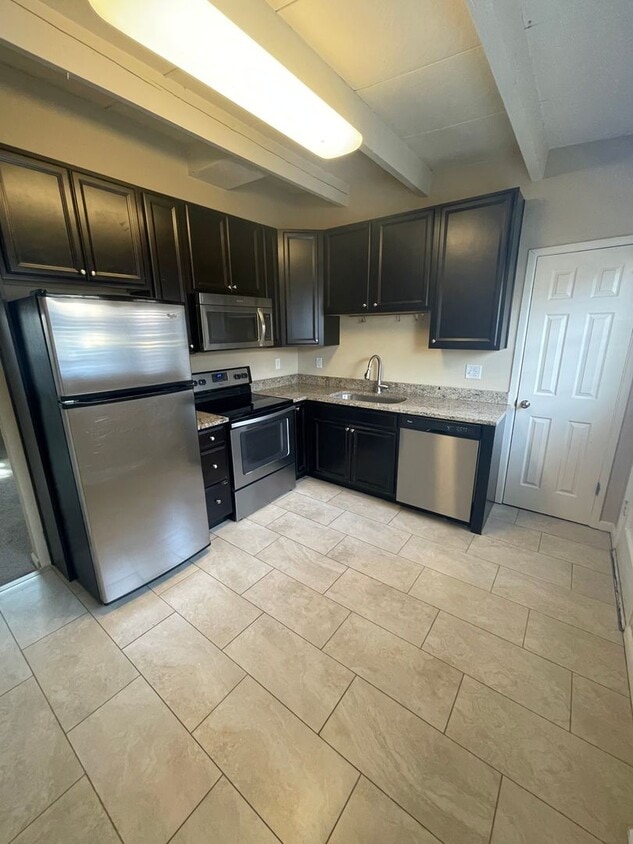 2260-2268 Ames St - 2260-2268 Ames St
