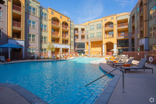Building Photo - Dominion at Mercer Crossing