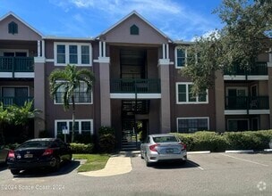 Building Photo - 7667 N Wickham Rd