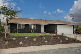 Building Photo - 1460 Heidi Cir
