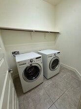 Building Photo - 12103 Cottage Promenade Ct