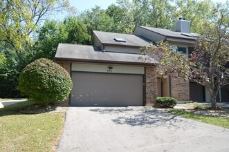 Building Photo - 143 Ponwood Cir