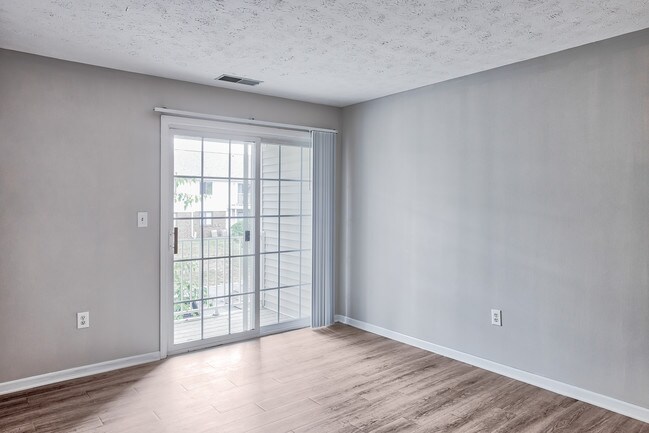 Foto del edificio - Franklin Park Apartments
