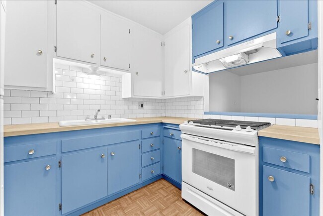 Foto del edificio - 4909 Sycamore Terrace