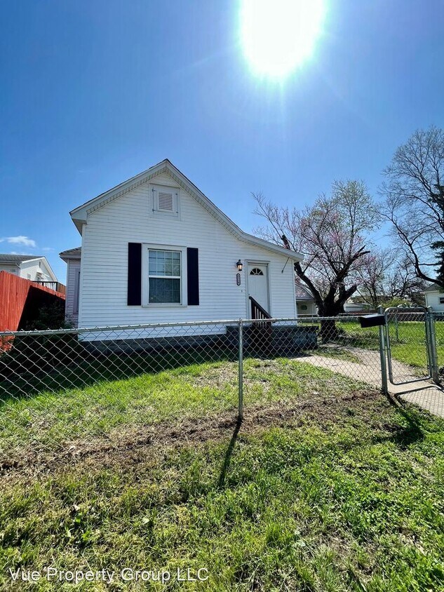 3 br, 1 bath House 2518 S 6th Street House Rental in Terre Haute