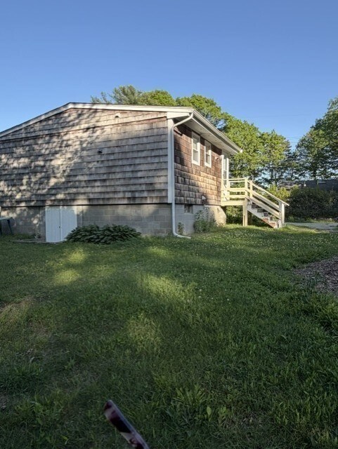 Foto del edificio - 11 Island Lake Rd