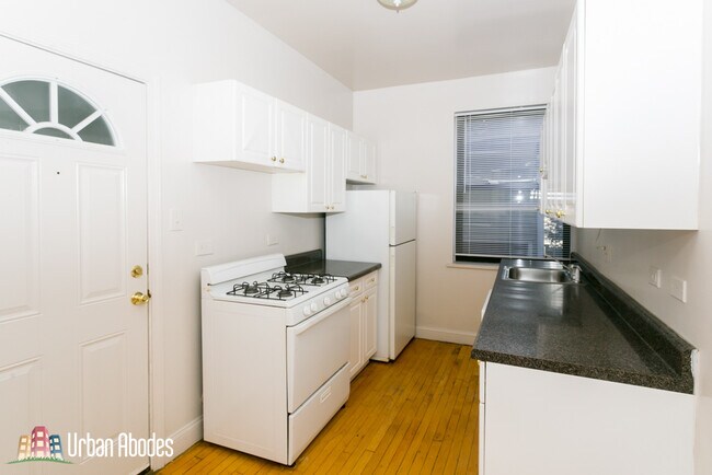 Foto del edificio - 1319 Oak Ave