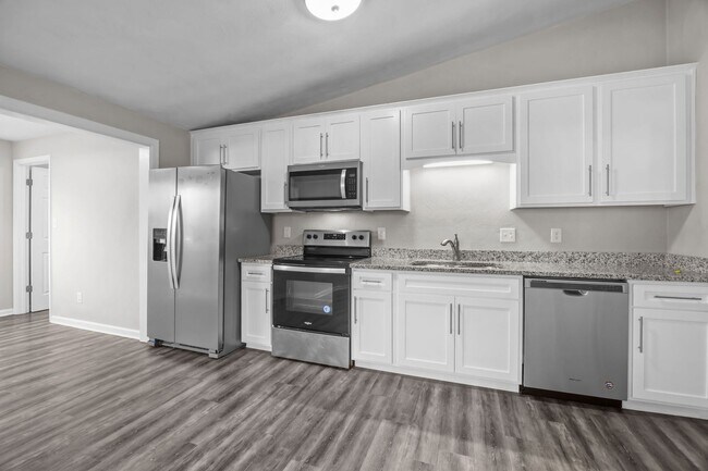 Foto del edificio - Now Available for Rent in Norfolk!