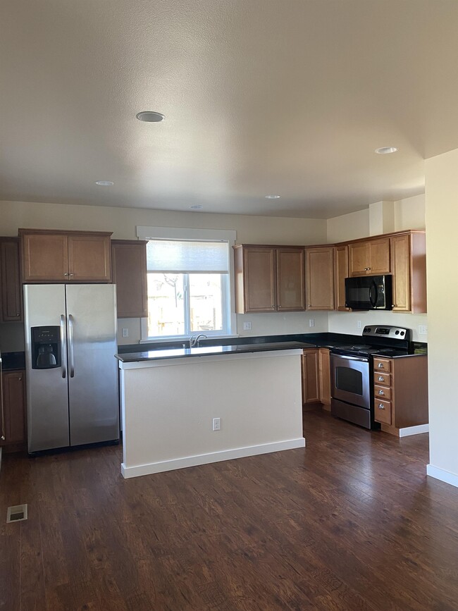 1189 Jones St, Shelton, WA 98584 House Rental in Shelton, WA