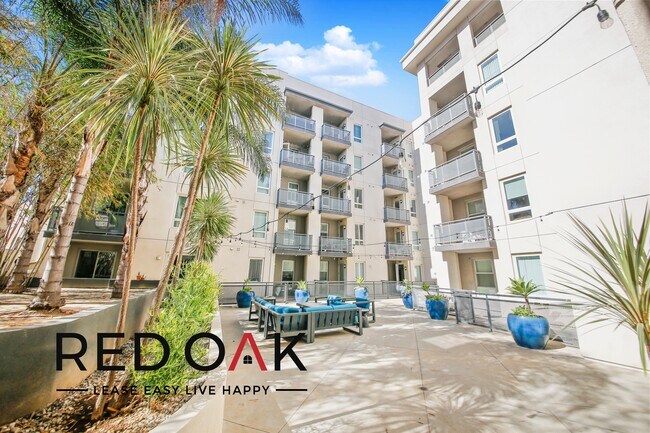 Foto del edificio - Fabulous Studio Drenched in Natural Light,...