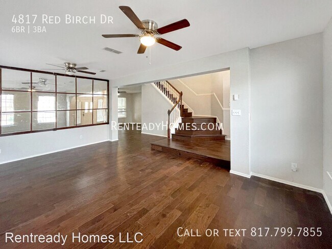 Foto del edificio - 6 br, 3 bath House - 4817 Red Birch Dr