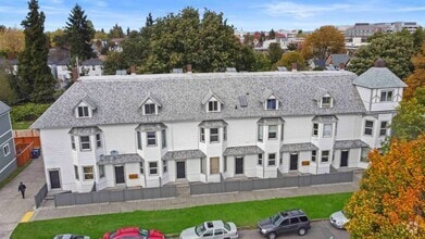 Building Photo - 1311b S 8th St