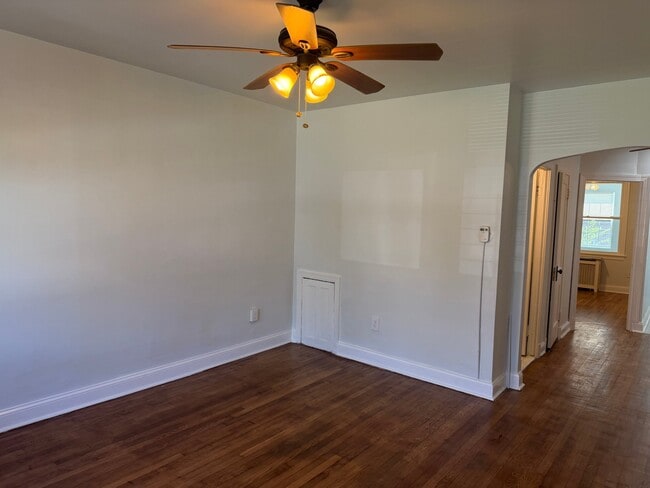 Foto del edificio - 1321 Bryant St NE