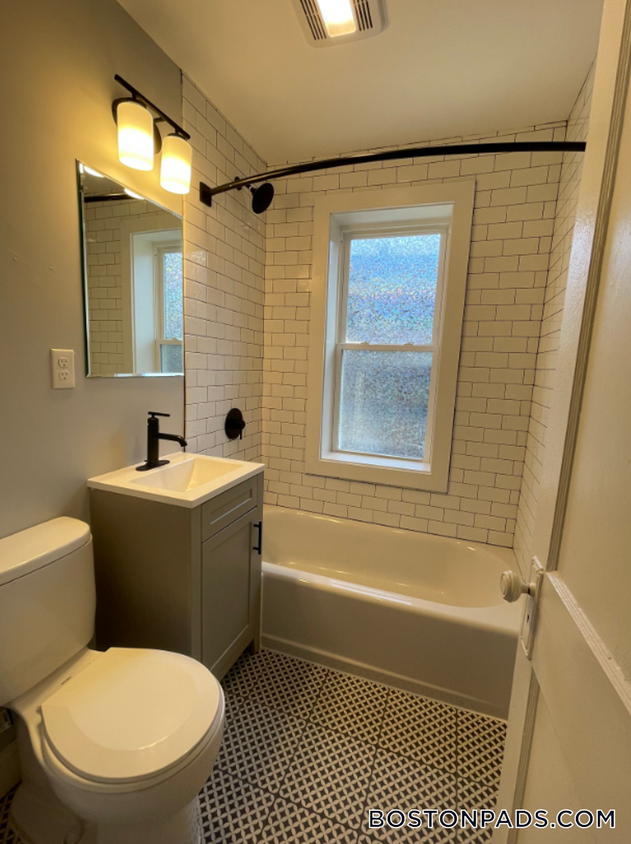 Foto principal - 233 Lafayette St