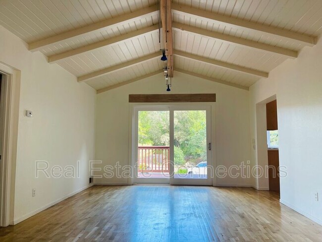 Building Photo - 20381 Kent Way