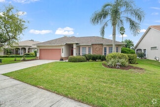 Building Photo - 530 Carmel Dr