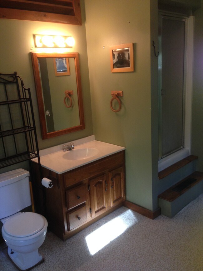 Foto del edificio - 42 Passino Rd