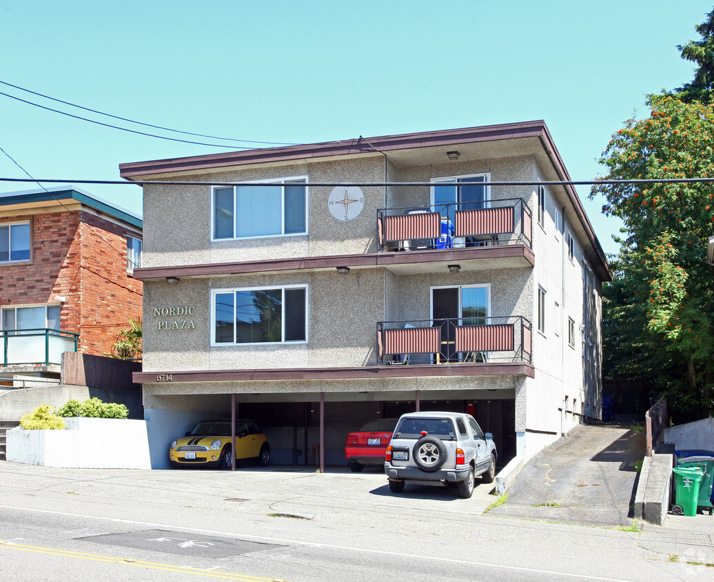 Primary Photo - Nordic Plaza Apartments