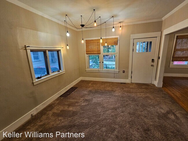 Building Photo - 2 br, 1 bath House - 1712 Ivy Pl