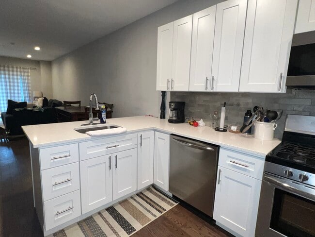 Foto del edificio - 1248 N 25th St
