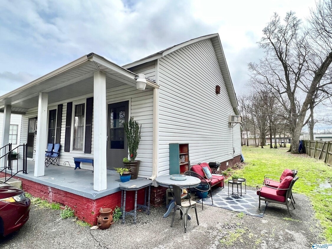 708 Stevens Ave NE, Huntsville, AL 35801 House Rental in Huntsville