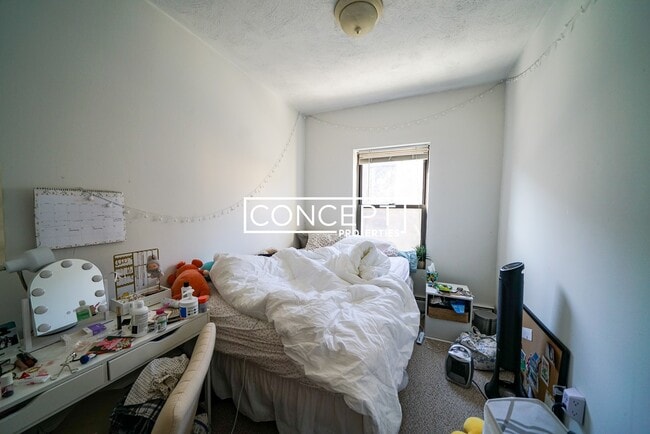 Building Photo - 610 Columbus Ave