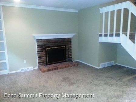 Building Photo - 6953 S Knolls Way