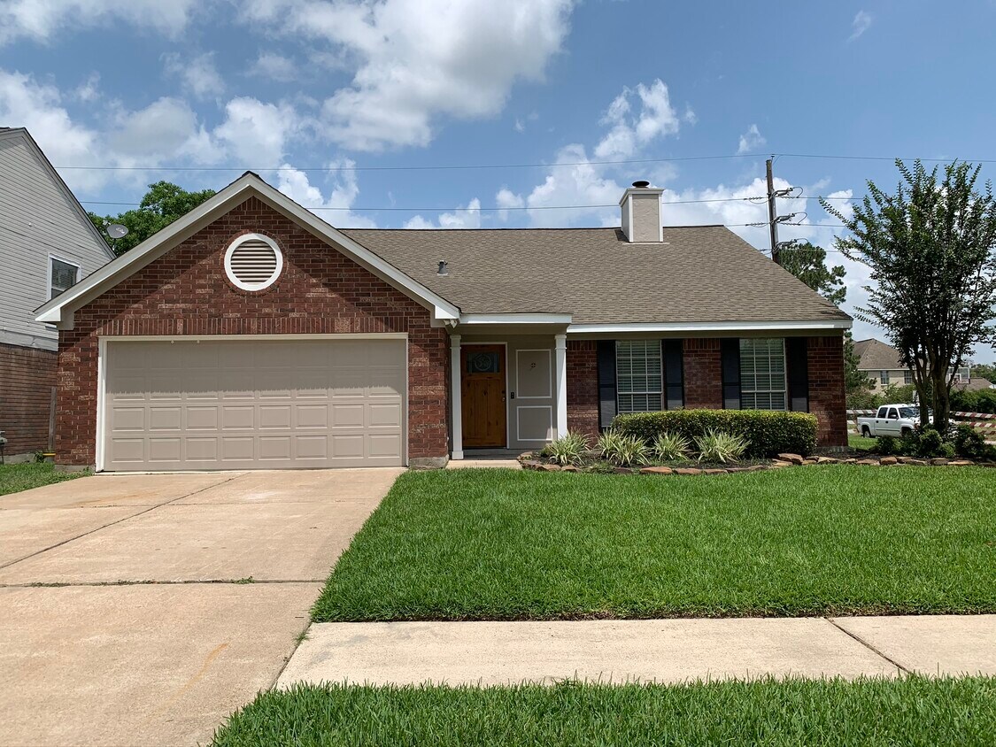 Coming Soon - 8802 Sunny Point Dr