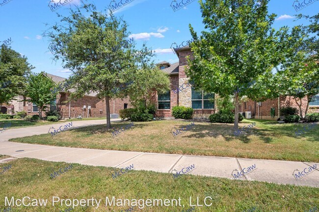 Building Photo - 4 br, 2.5 bath House - 1917 Goldenrod Ln.
