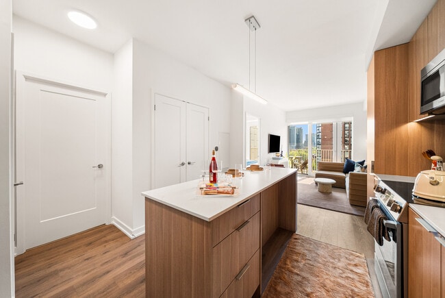 West House - One Bedroom - Kitchen - West House