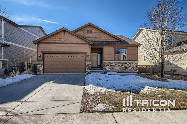 Building Photo - 7682 Sabino Ln